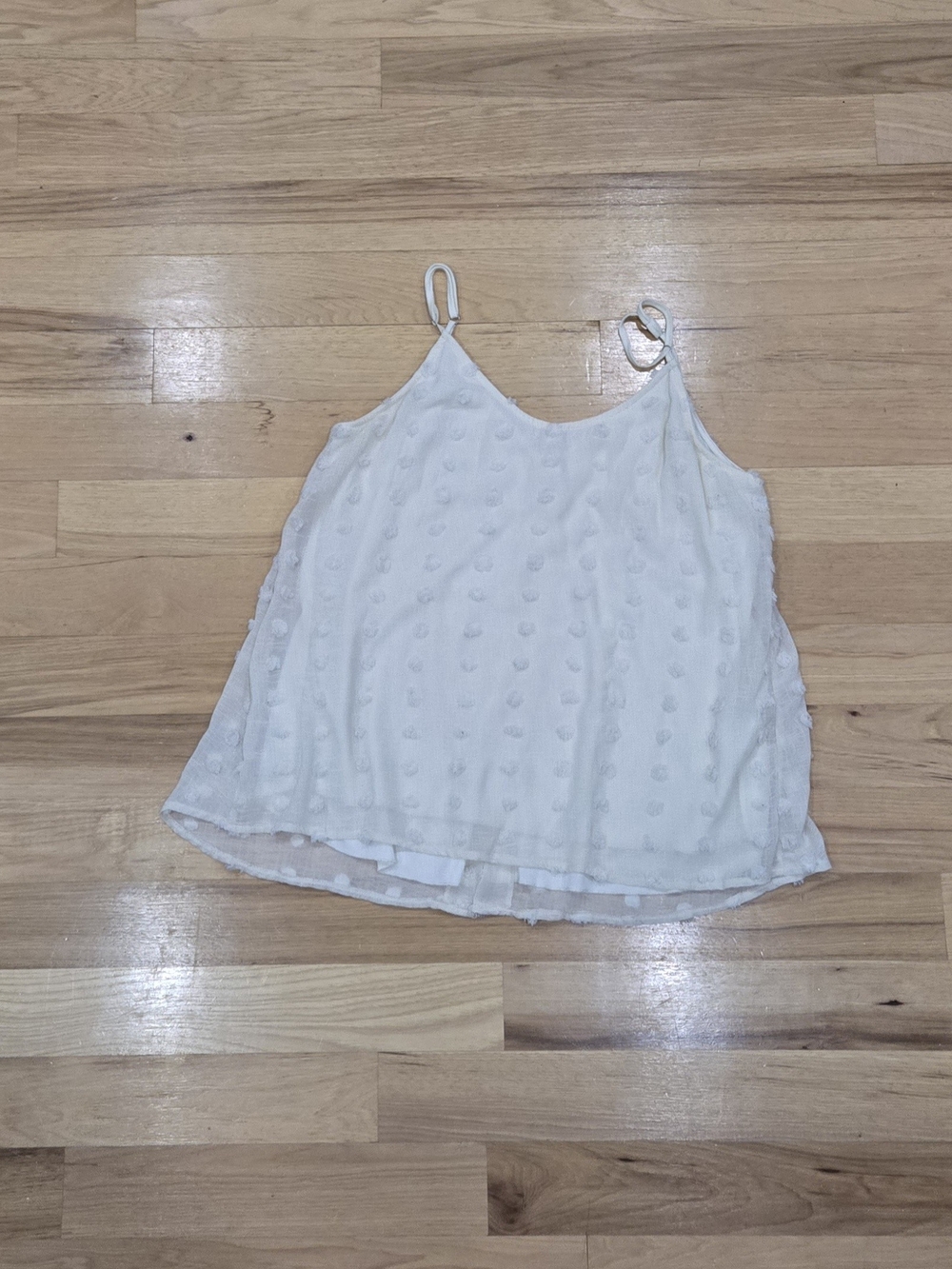 White V Neck Button Front Sleeveless Top - Picture 7 of 11